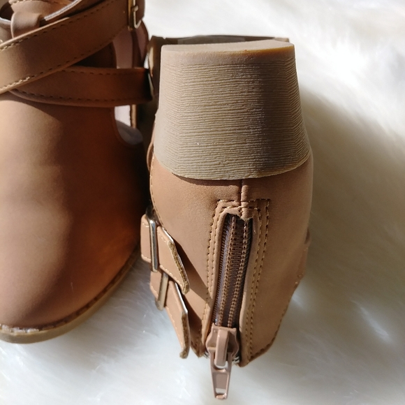 NWT Kids Booties - Picture 8 of 8